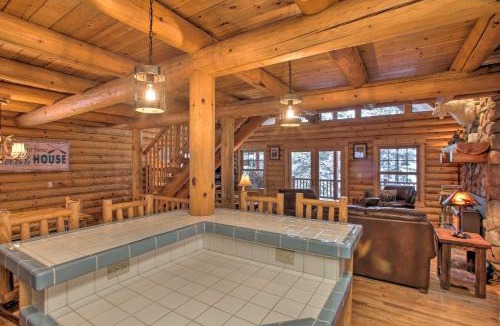 Coeur d'Alene House | Rustic Gotham Bay Cabin on Lake Coeur dAlene