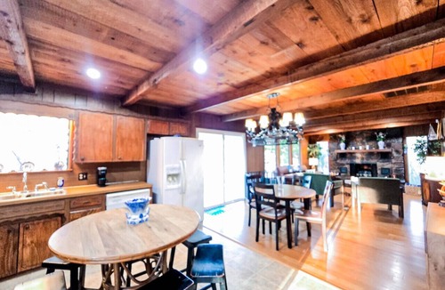 Eufaula House | Rustic Lakeview Cabin by Nichols Point
