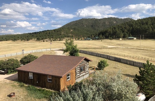 Sundance Cabin | Rustic log cabin in the beautiful Wyoming Black Hills!