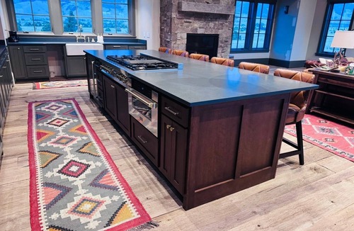 Livingston House | Rustic Luxury Barn Retreat in Pray, Montana – Family & Pet Friendly