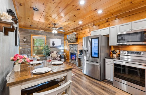 Sevierville Cabin | Rustic Mountain Retreat by Ghosal Luxury Lodging