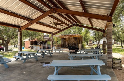 Mountain Home Cabin | Rustic Ranch Hideaway Cabin with Stargazing & Sunset Views near Kerrville in Mountain Home, Texas