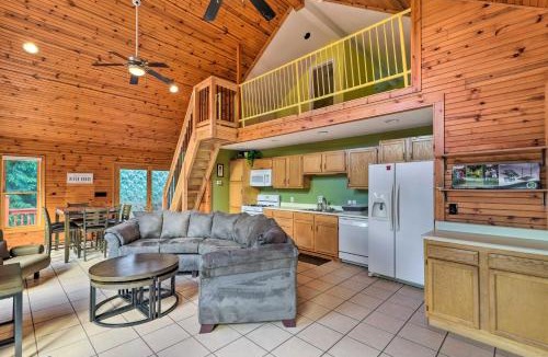 Battletown House | Ryman Riviera Home with Fireplace Steps to River