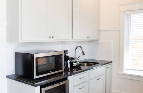 Three Forks Hotel | Sacajawea Hotel