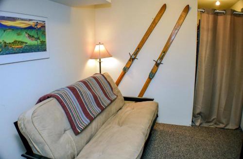 Saddle Ridge House | Saddle Ridge Townhome I-5