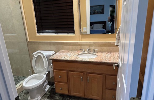 Granada Hills South House | Safe clean