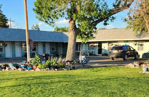 Otto Hotel | Sage Motel
