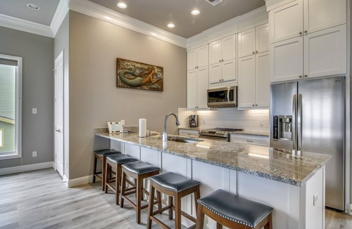 Indian Beach House | Salty Blue Mermaid | Newly Built, Fireplace!