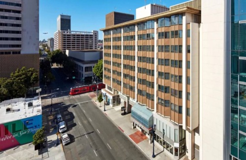 Civic Core House | San Diego Dream! Four Comfortable Units, Close to Downtown