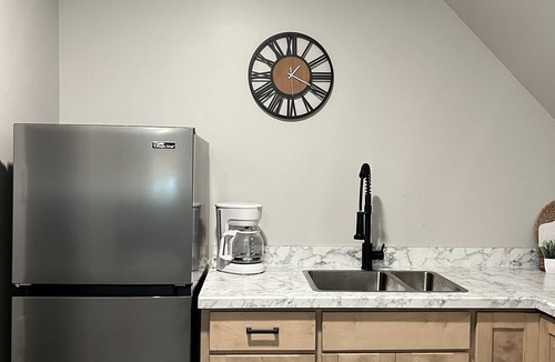 Mifflinburg Apartment | Sand Mountain Studio