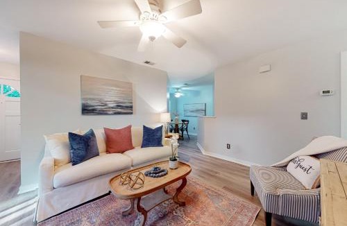 Scanlonville House | Sandpiper Cottage - 30 Day Rental