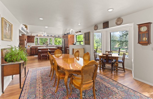 Ponder Point Ski Chalet | Sandpoint Lakeside Retreat - Private Dock - AC