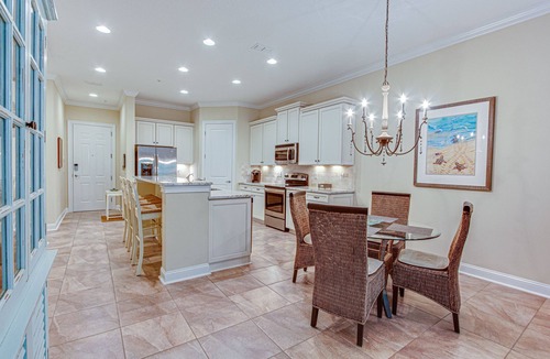 Amelia City Condo | SansSouci "No Worries" Summerwoods of Amelia Condo,Walk to Beach! OR Enjoy Pool!