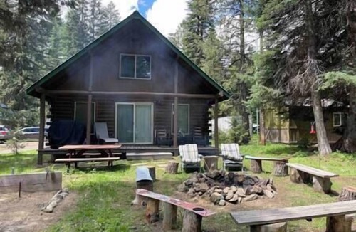 Tamarack Resort House | Sarah's Cabin Getaway- 1/2 mile to Tamarack
