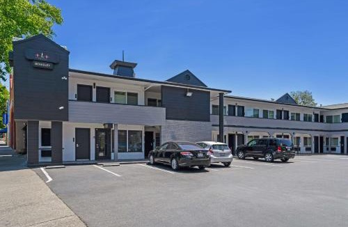 Central Berkeley Hotel | Sather Berkeley - SureStay Collection by Best Western
