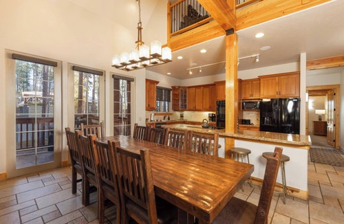Peak 8 House | Sawmill Run Lodge: Pet-Friendly, Walk to Peak 8, Hot Tub, Grill, Shuttle