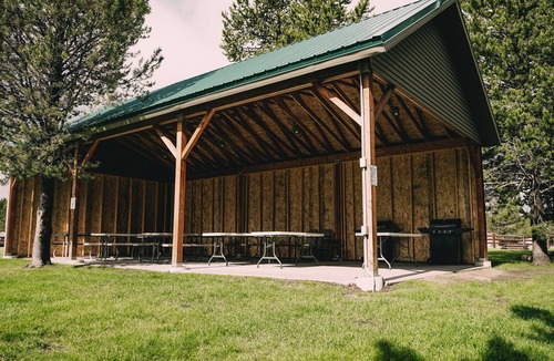 Island Park House | Sawtelle Mountain Resort
