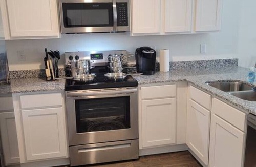 Rosewood House | SC (3755) 2BDR Townhouse Ft Jackson