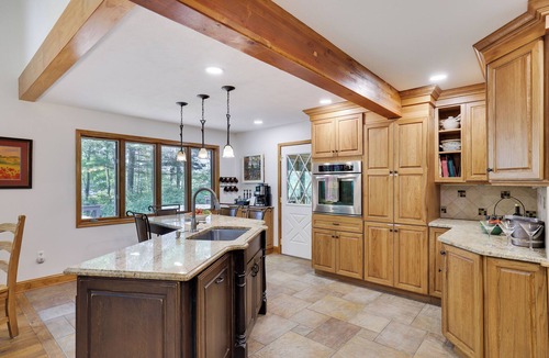 Pocono Pines House | ScatterJoy, the #1 ranked lakefront retreat at Platinum Lake Naomi Club