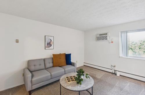 Parma Apartment | Scenic Towers 3217i Cozy & Comfy I Free Parking