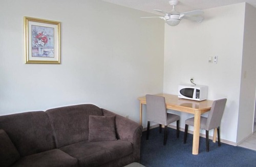 Vernon Hotel | Schell Motel