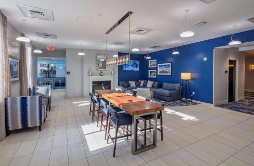 State College Hotel | Scholar State College, Tapestry Collection by Hilton