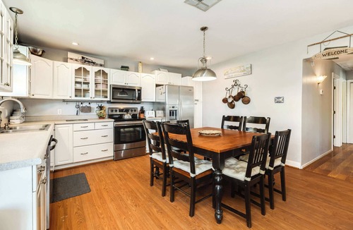 Jamaica Beach House | Sea-Esta – Your Laid-Back Canal-Front Fishing Spot!