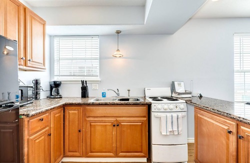 Surfside Beach Condo | Sea Turtle 2 - Beachside & Pup-Friendly!