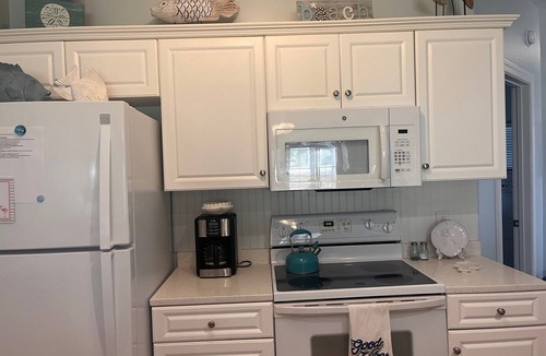Sea Trail Condo | "Seaside Serenity" Luxury ML Condo in Sea Trail 5 Star Reviews