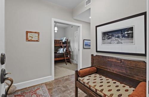 Sandpoint Apartment | Seasons at Sandpoint - Managed by Elite Alliance