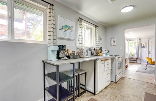 Old Ballard Apartment | Seattle Garden Apt: Walk to Water & Amenities!