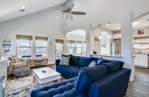 Terramar Beach House | Seaward Breeze | Bay Views, Fantastic Sunsets!