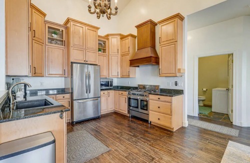 Lapoint House | Secluded 16-acre Ranch House near Red Fleet, Steinaker & Flaming Gorge