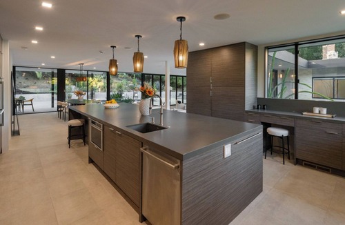 Beverly Glen House | Secluded and Spacious 5-bedroom house in Beverly Hills with sparkling pool