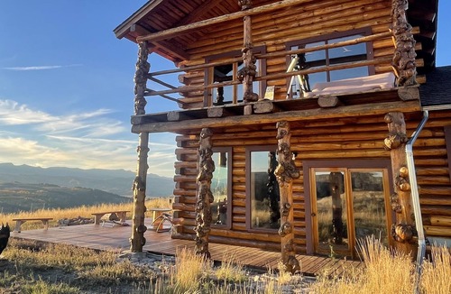 Sublette County Cabin | Secluded back country cabin-snowmobile access