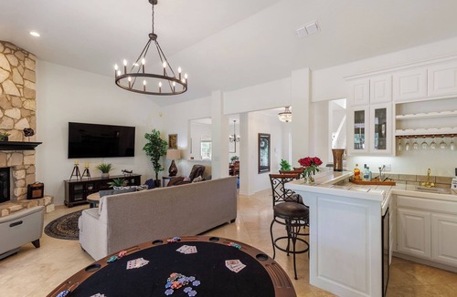 Dripping Springs House | Secluded Estate 55 Acres-Pool-Spa-Game Room-Poker Table 5BR 4BA 4 Miles to DT DS