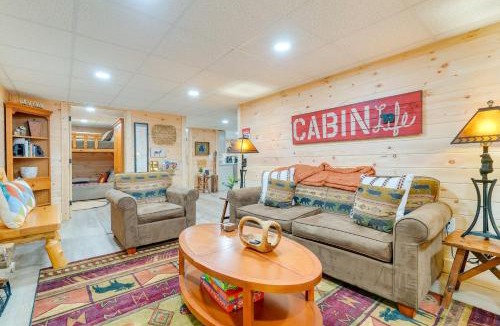 Murphy Apartment | Secluded Murphy Vacation Rental w/Private Hot Tub