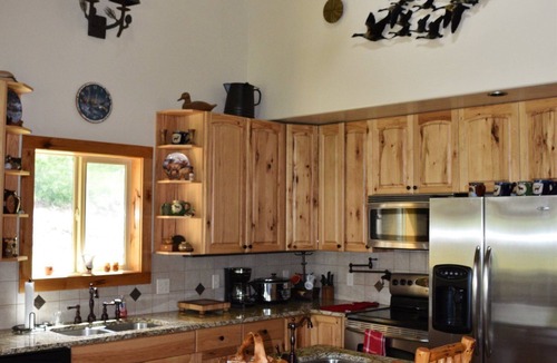 New Meadows Cabin | Secluded Sportsman's Retreat on acreage.
