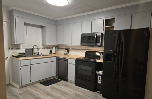 Orangeburg Apartment | Second Home Apartment, Close to Everything