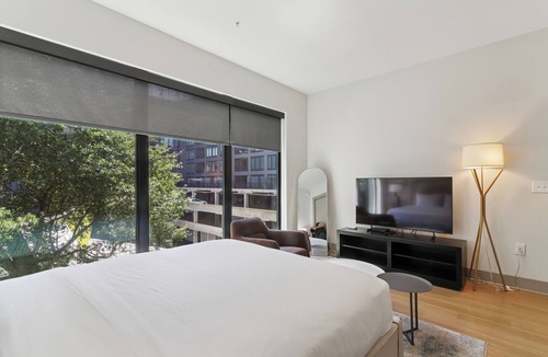 Home Park Hotel | Sentral West Midtown At Star Metals