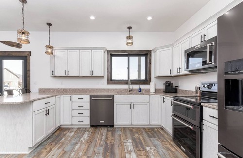 Georgetown Ski Chalet | Serene Escape - Family Fun at Georgetown Lake!