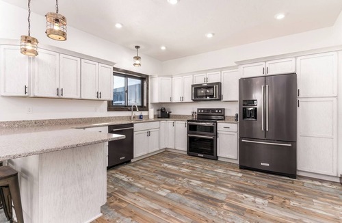 Georgetown Ski Chalet | Serene Escape - Family Fun at Georgetown Lake!