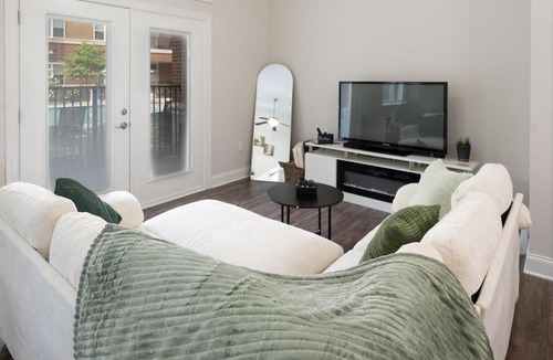 Charlotte Apartment | Serene Retreat Near CLT & Uptown Near I485