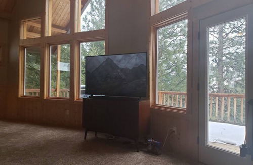 Riggins House | Seven Devils Mountain Retreat
