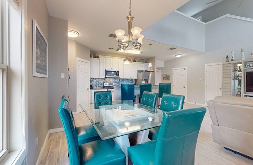 Safe Harbor Condo | Shared Pool, Pet Friendly, Golf Cart Access