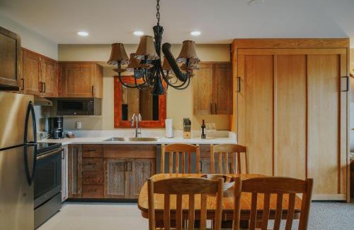 Big Sky Resort | Shoshone Condos at Big Sky Resort