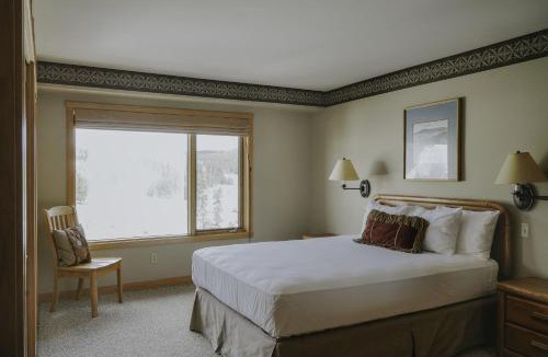 Big Sky Resort | Shoshone Condos at Big Sky Resort