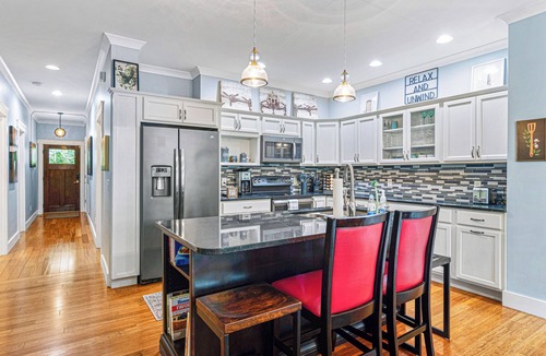 St. Elmo Improvement League Villa | Side ofLookout Mtn-2 Story Hideaway-Sleeps14- Chatt Vistas