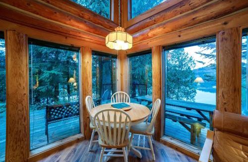Maple Falls House | Silver Lake Cabin #97 - Lakeside - Dock - Pets Ok
