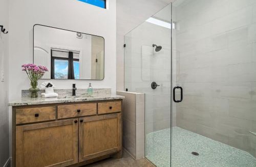 Stonewall House | Silverstone Casita at Featherstone Ranch
